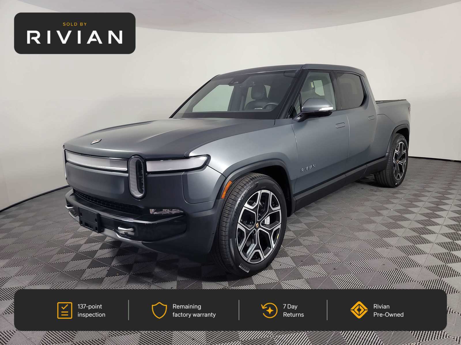 Used 2024 Rivian R1T Adventure Dual AWD/4WD image 1