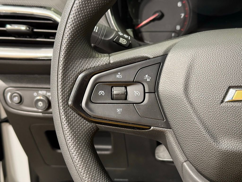 Used 2022 Chevrolet TrailBlazer LT w/ Convenience Package image 22