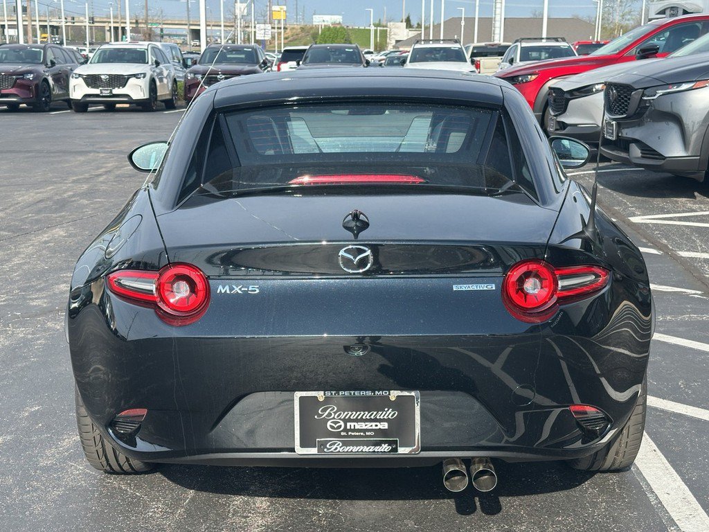 New 2026 MAZDA MX-5 Miata RF Grand Touring RWD image 3