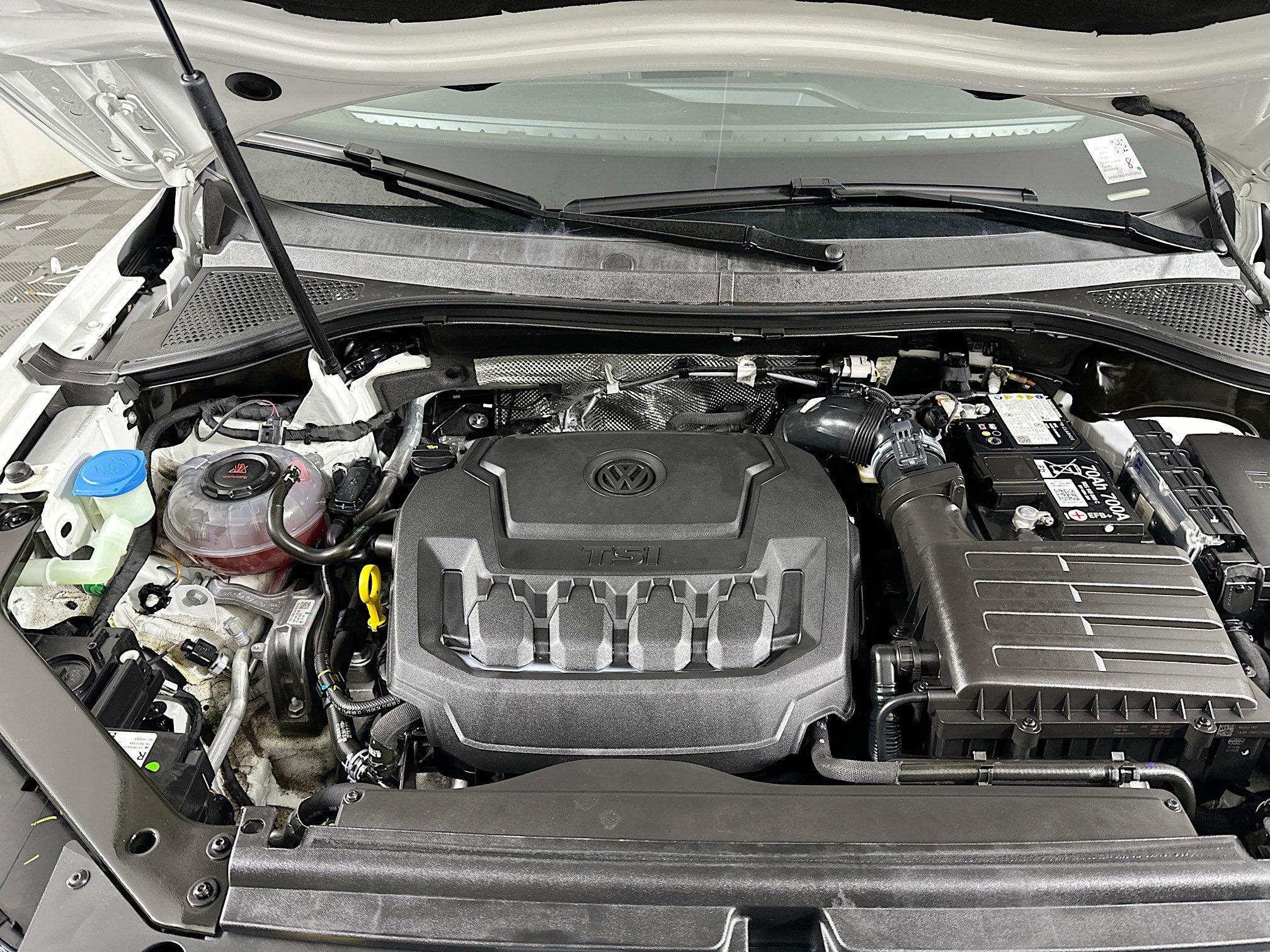 Used 2024 Volkswagen Tiguan S image 32