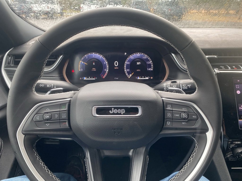 New 2025 Jeep Grand Cherokee Laredo X w/ Trailer Tow Package image 26