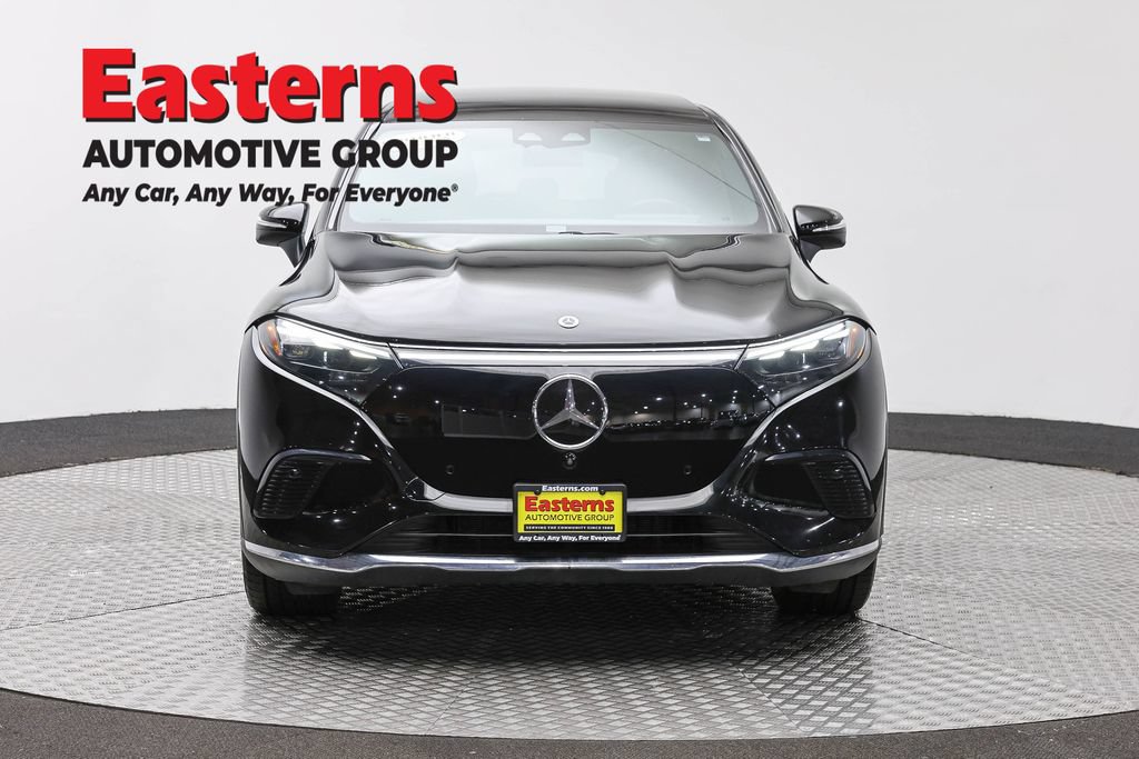 Used 2023 Mercedes-Benz EQS 450+ SUV image 3