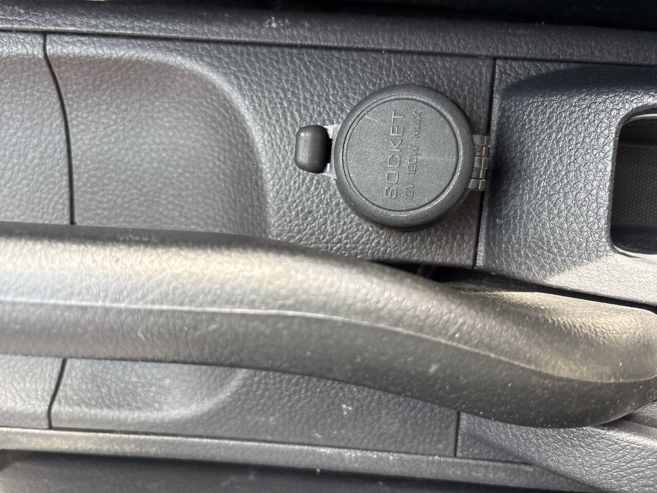 Used 2007 Nissan Versa 1.8 S w/ PWR Pkg FWD image 13