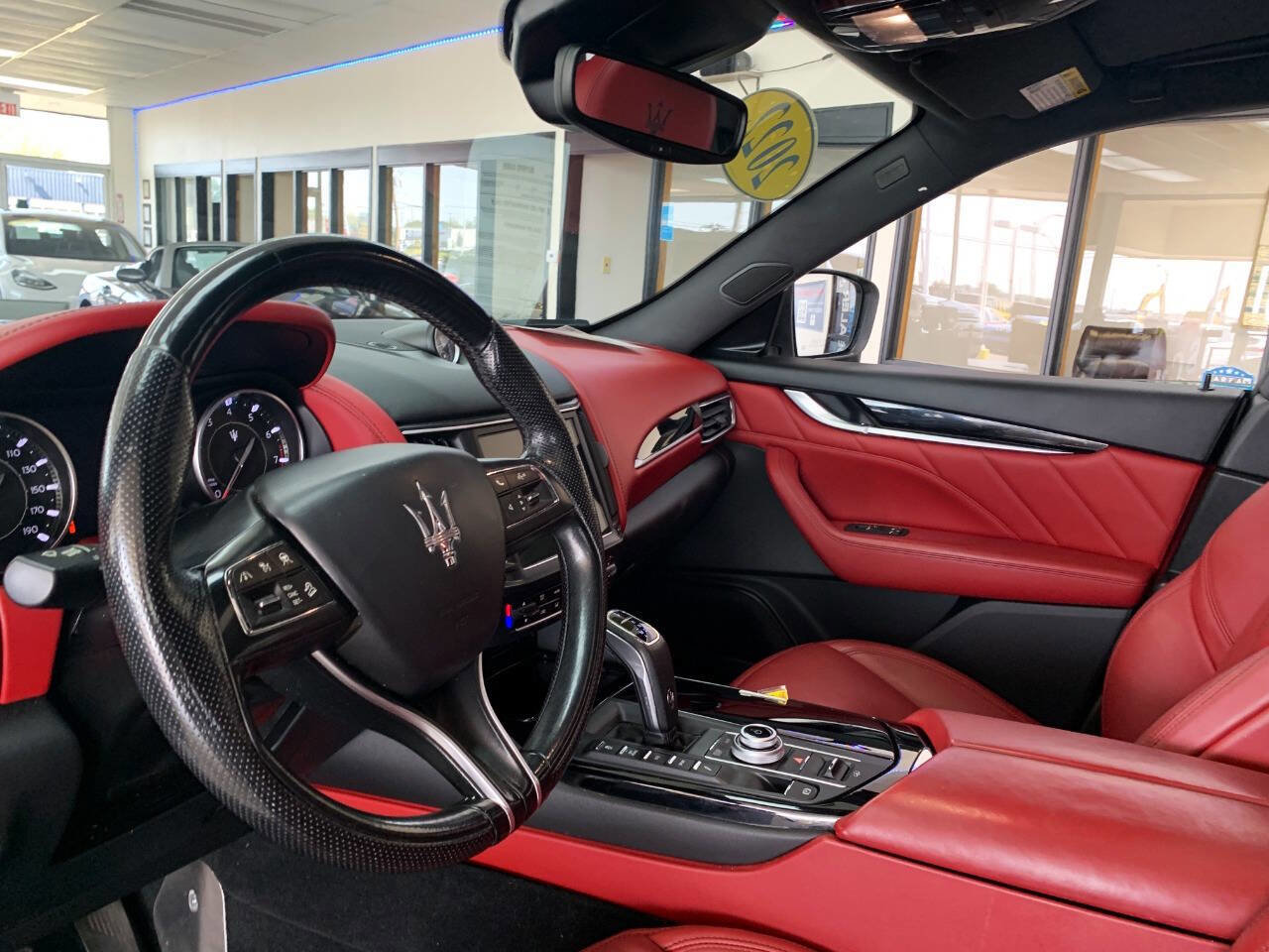 Used 2022 Maserati Levante GT image 10