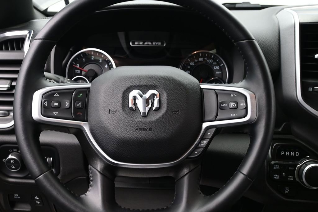 Used 2024 RAM 1500 Big Horn AWD/4WD image 34