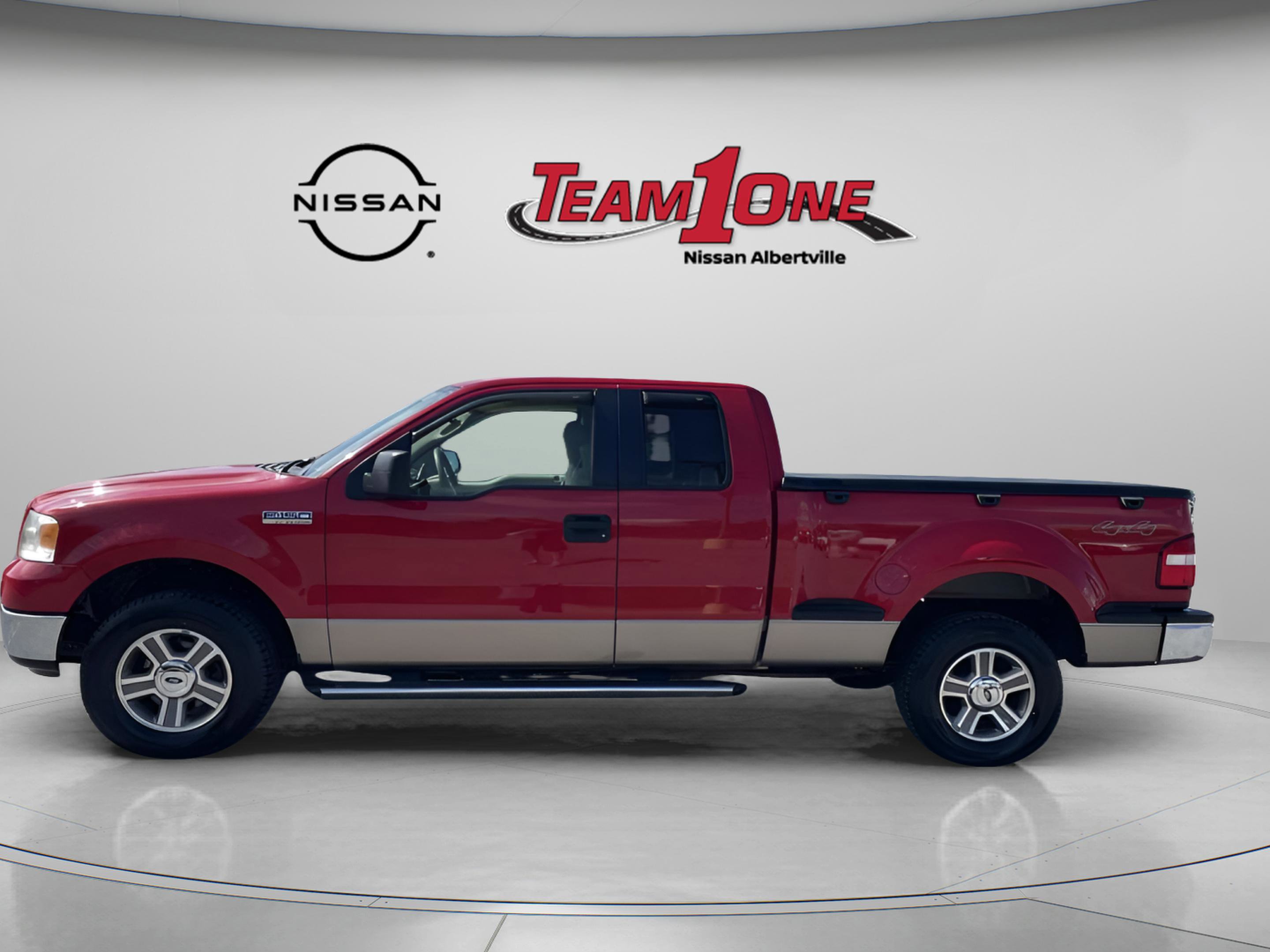 Used 2005 Ford F150 XLT AWD/4WD image 5