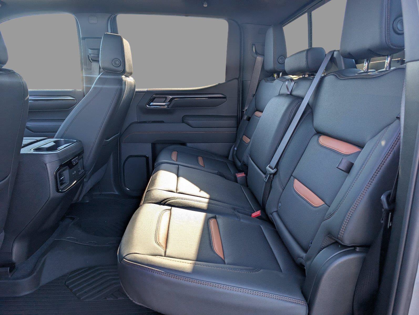 New 2026 GMC Sierra 1500 AT4 w/ AT4 Premium Package AWD/4WD image 36