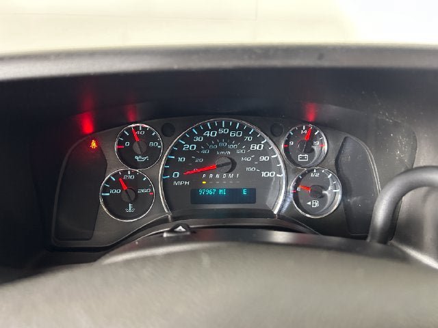 Used 2019 Chevrolet Express 3500 w/ Driver Convenience Package RWD image 17