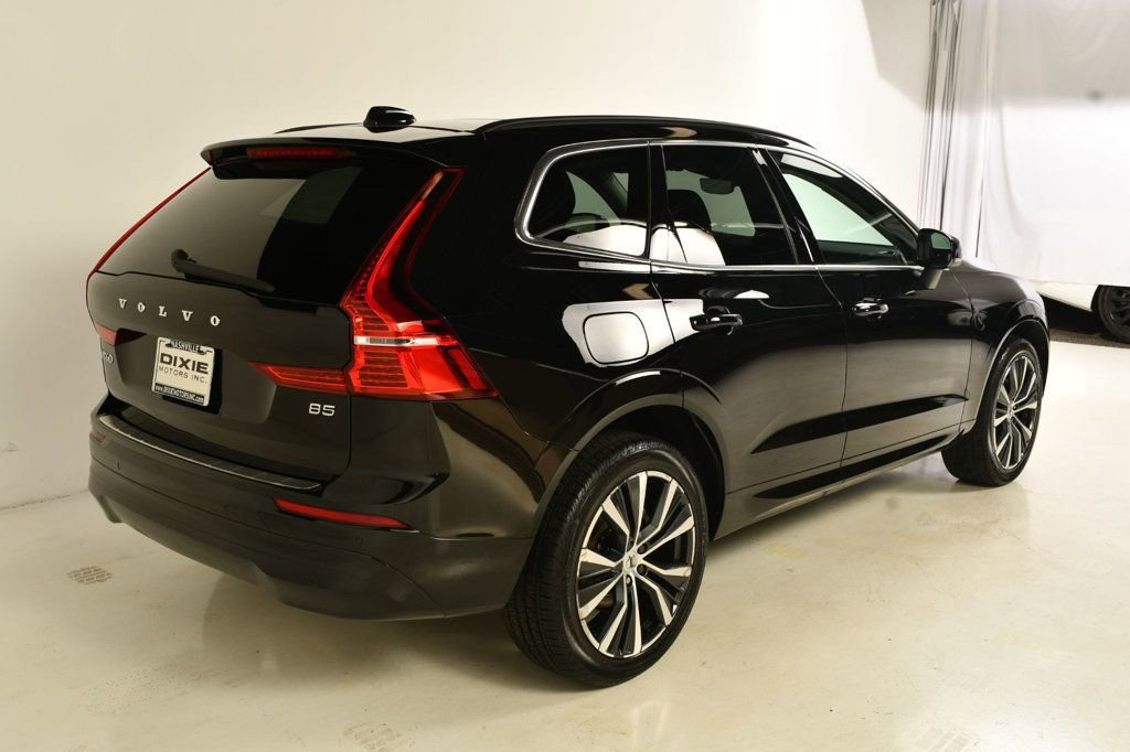Used 2022 Volvo XC60 B5 Momentum w/ Protection Package Premier image 8