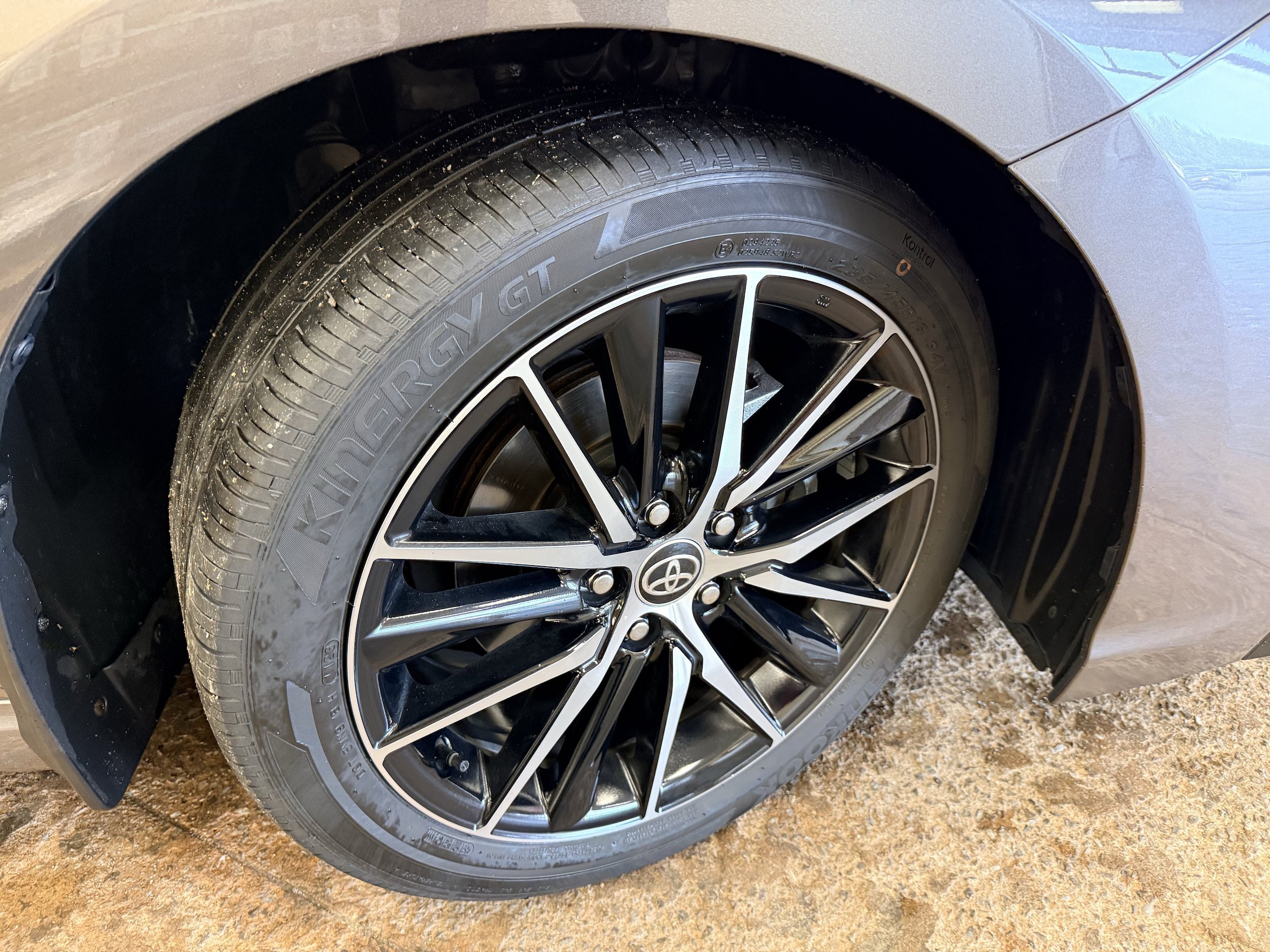 Used 2023 Toyota Camry SE FWD image 15