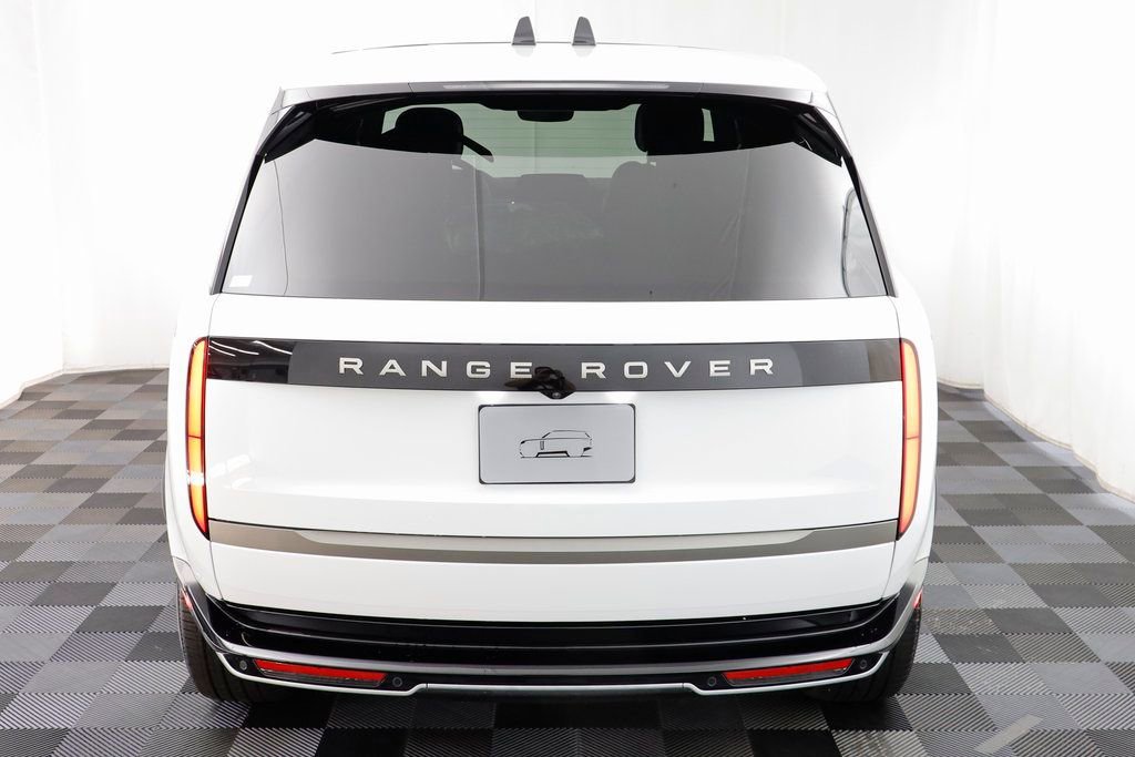 New 2025 Land Rover Range Rover SE AWD/4WD image 17