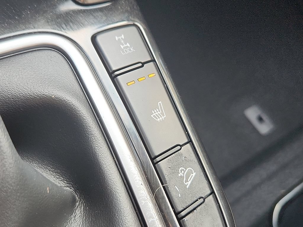 Used 2024 Kia Seltos EX AWD/4WD image 19