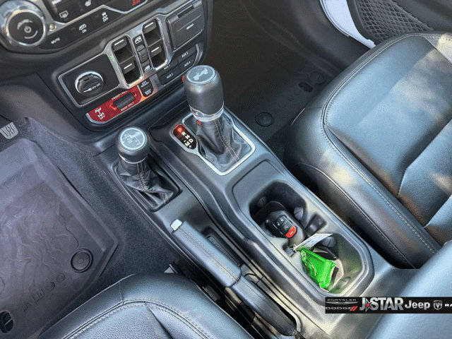 Used 2023 Jeep Wrangler Unlimited Rubicon 392 AWD/4WD image 23