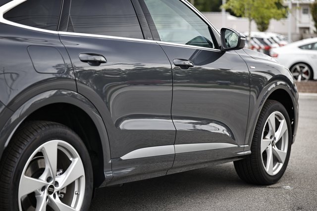 New 2025 Audi Q5 Premium Plus image 8