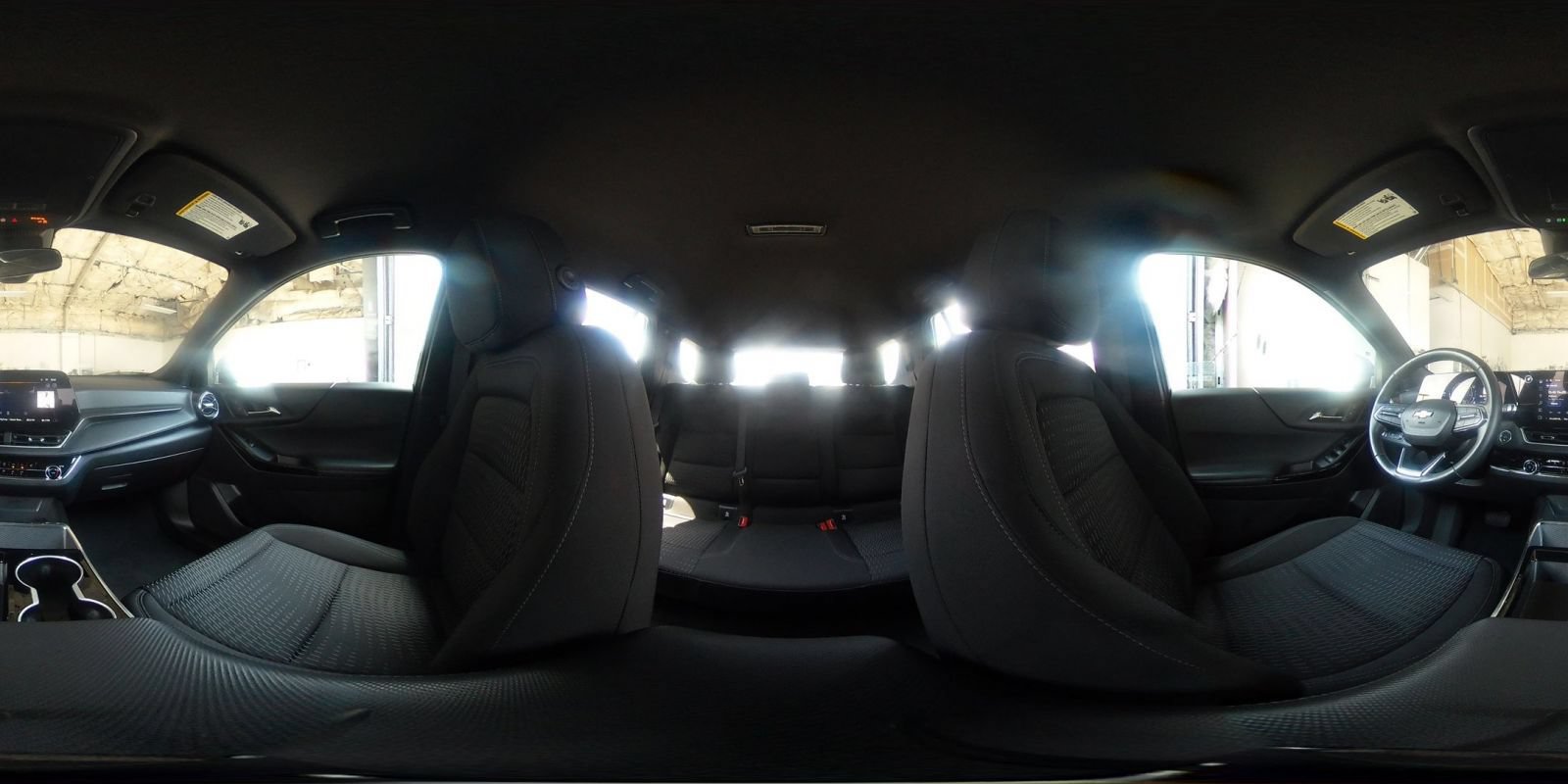 Used 2025 Chevrolet Equinox LT FWD image 43