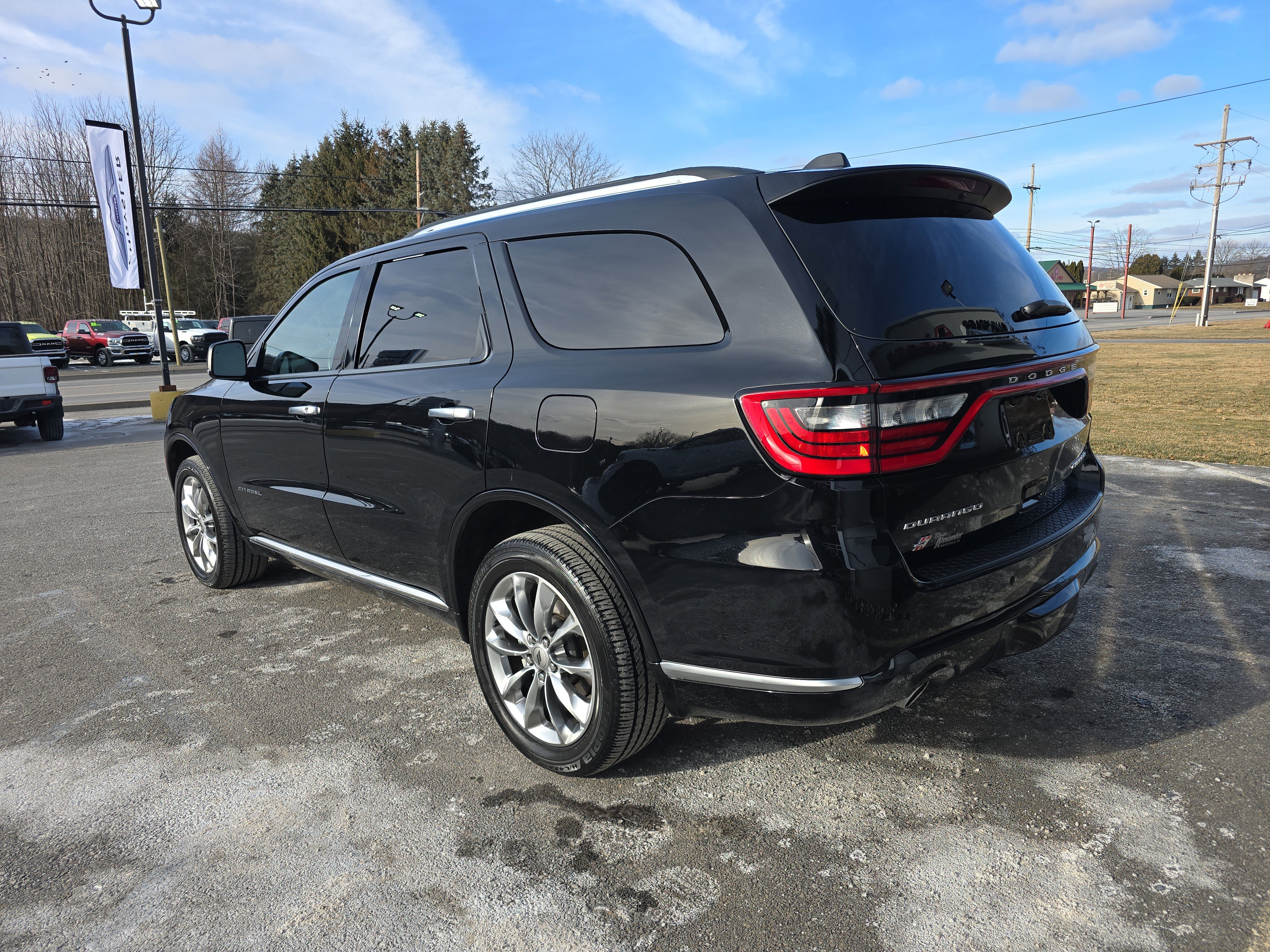 Used 2023 Dodge Durango Citadel image 6