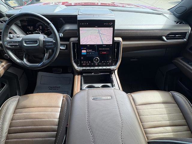Certified 2025 GMC Yukon Denali Ultimate AWD/4WD image 11