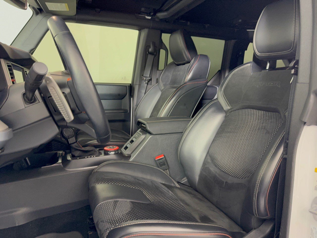 Used 2024 Ford Bronco Raptor AWD/4WD image 5
