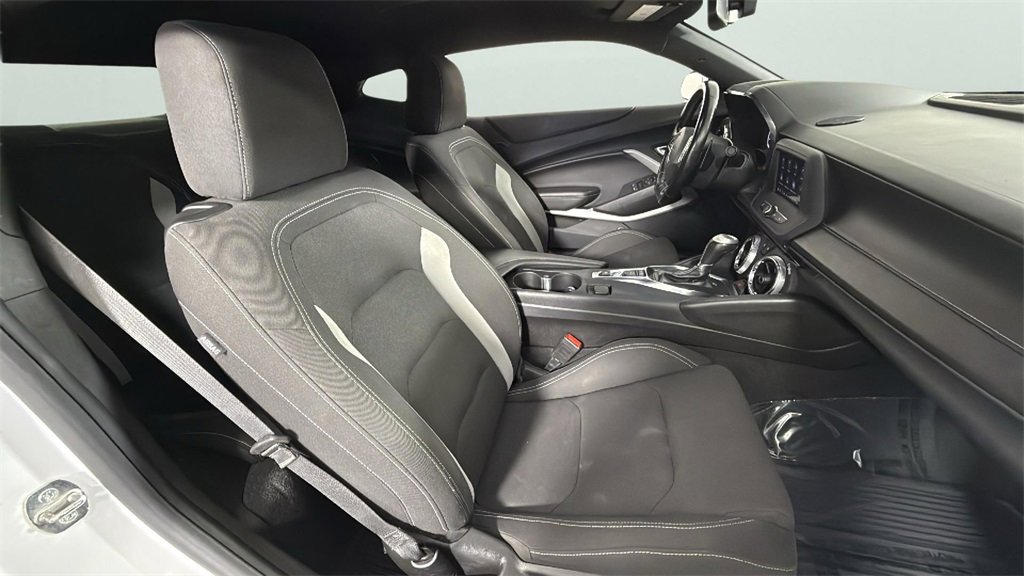Used 2022 Chevrolet Camaro LT image 28