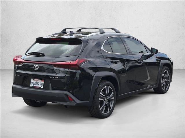 Certified 2025 Lexus UX 300h FWD w/ Accessory Package (Z2) image 5