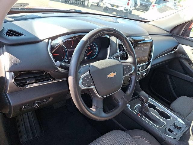 Used 2021 Chevrolet Traverse LT FWD image 16