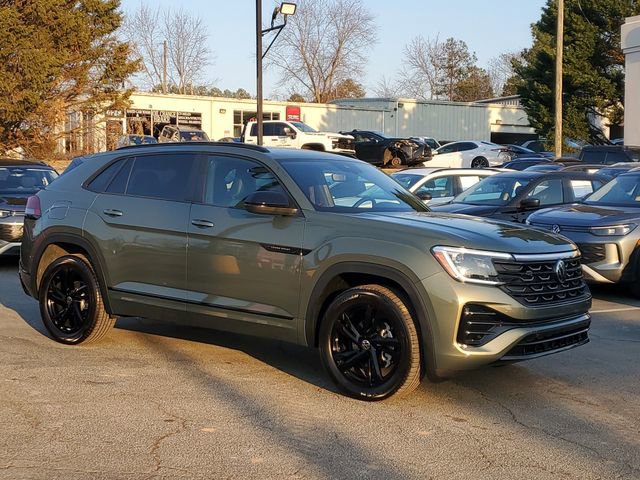 Certified 2026 Volkswagen Atlas Cross Sport SEL R-Line image 3