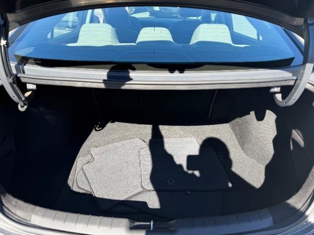 Used 2020 Hyundai Elantra SEL image 31