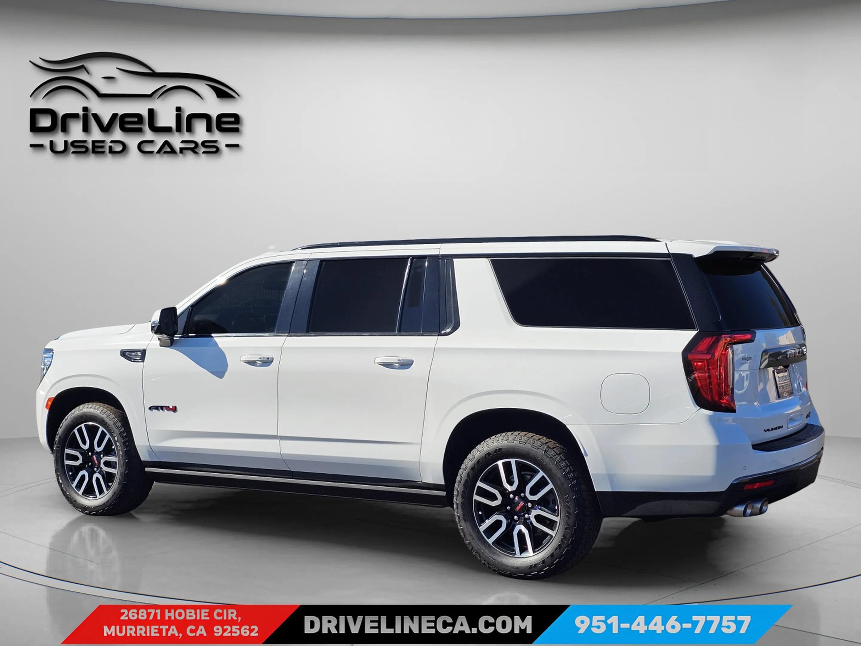 Used 2022 GMC Yukon XL AT4 w/ Technology Package AWD/4WD image 10