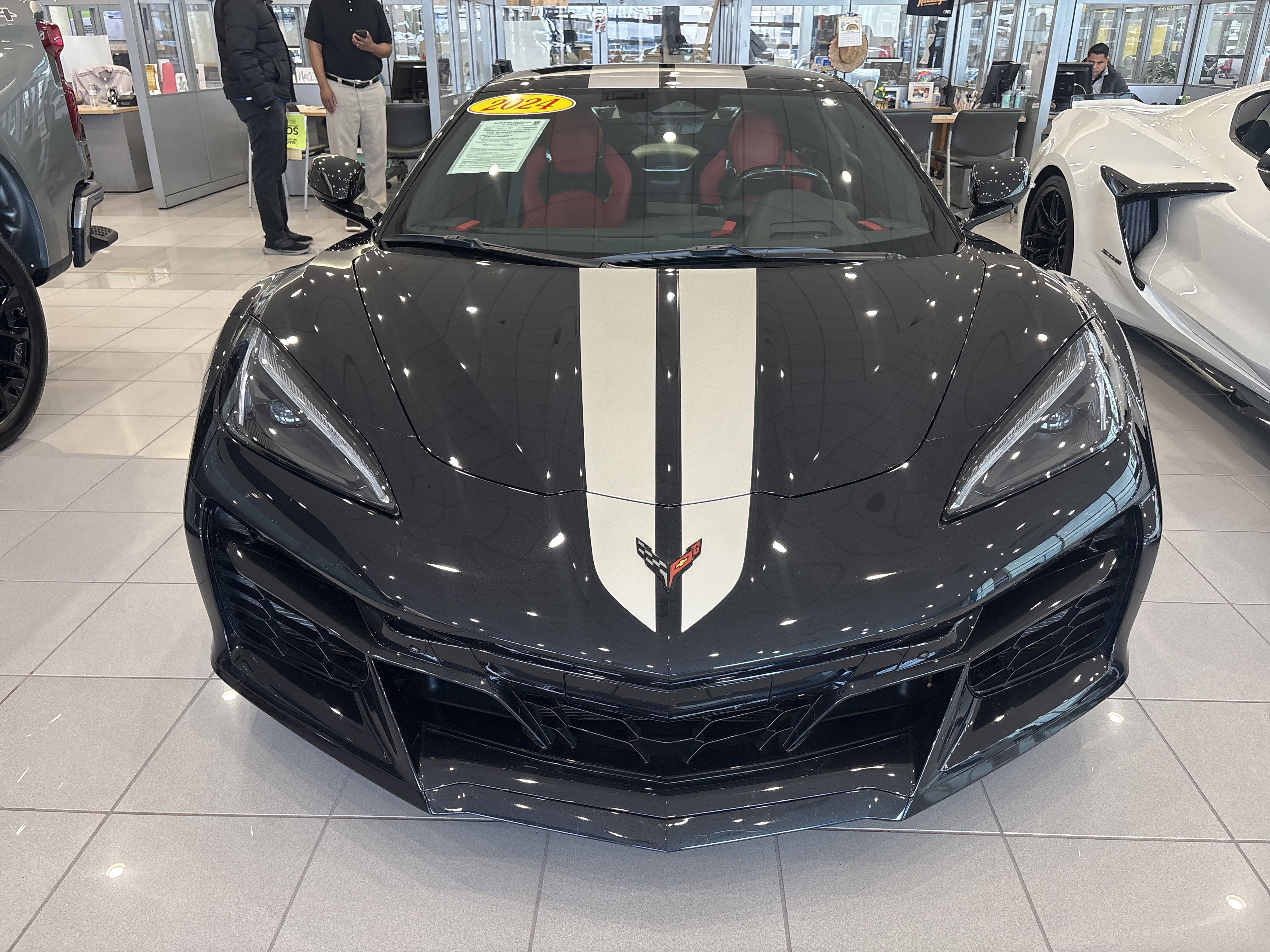 Used 2024 Chevrolet Corvette E-Ray w/ ZER Performance Package AWD/4WD image 3