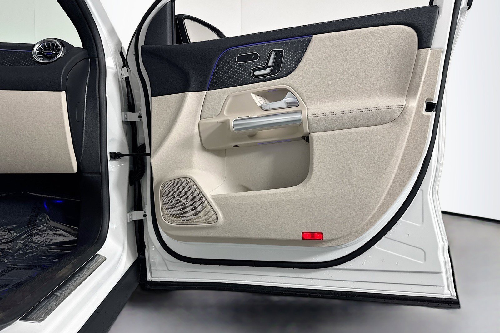 New 2026 Mercedes-Benz GLA 250 image 23