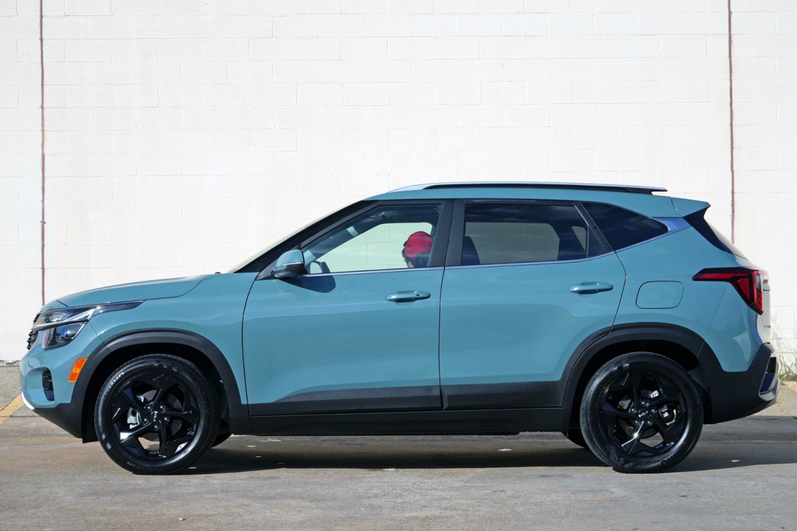 Used 2026 Kia Seltos EX w/ EX Sunroof Package FWD image 8