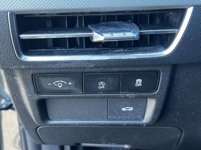 Used 2026 Hyundai Sonata SE FWD image 19