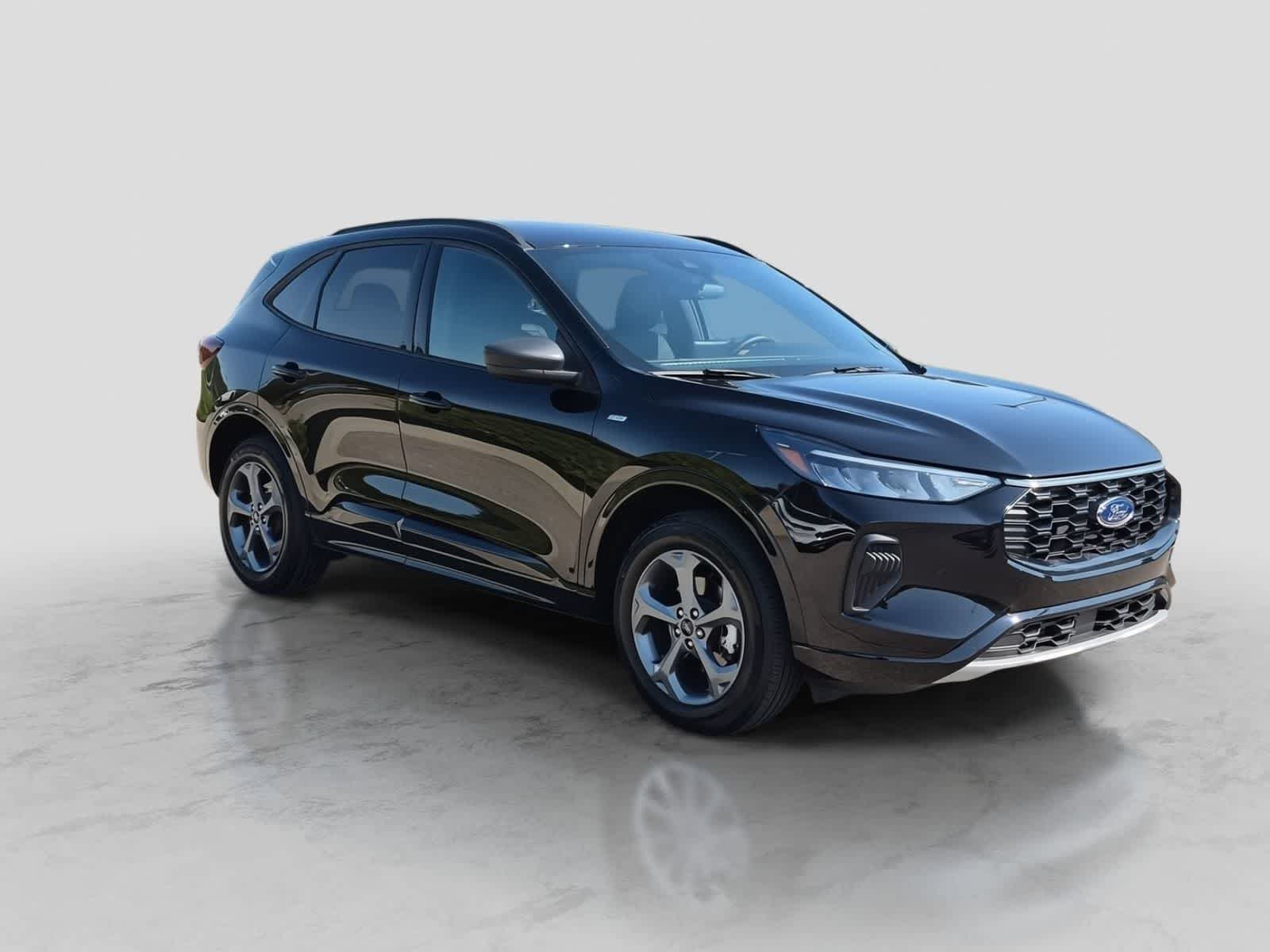 Used 2024 Ford Escape ST-Line AWD/4WD image 2