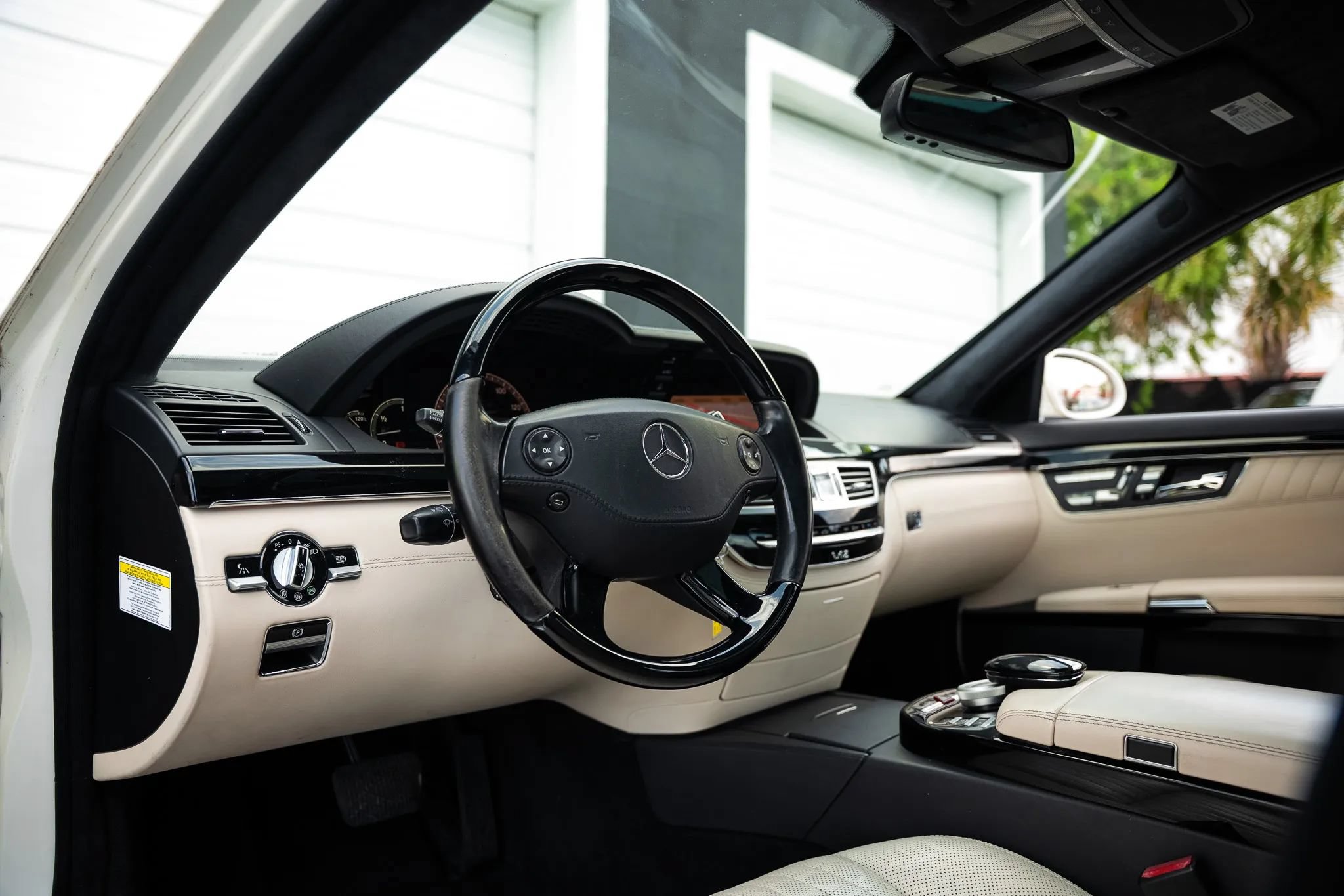 Used 2007 Mercedes-Benz S 600 image 24