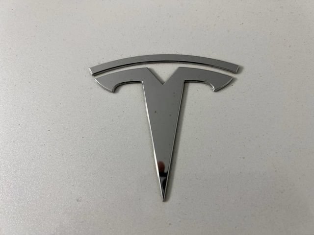 Used 2021 Tesla Model Y Long Range AWD/4WD image 30