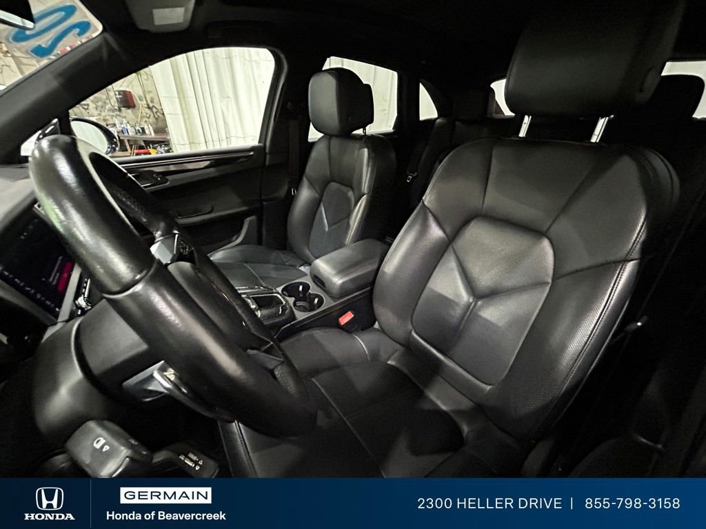 Used 2020 Porsche Macan AWD/4WD image 26