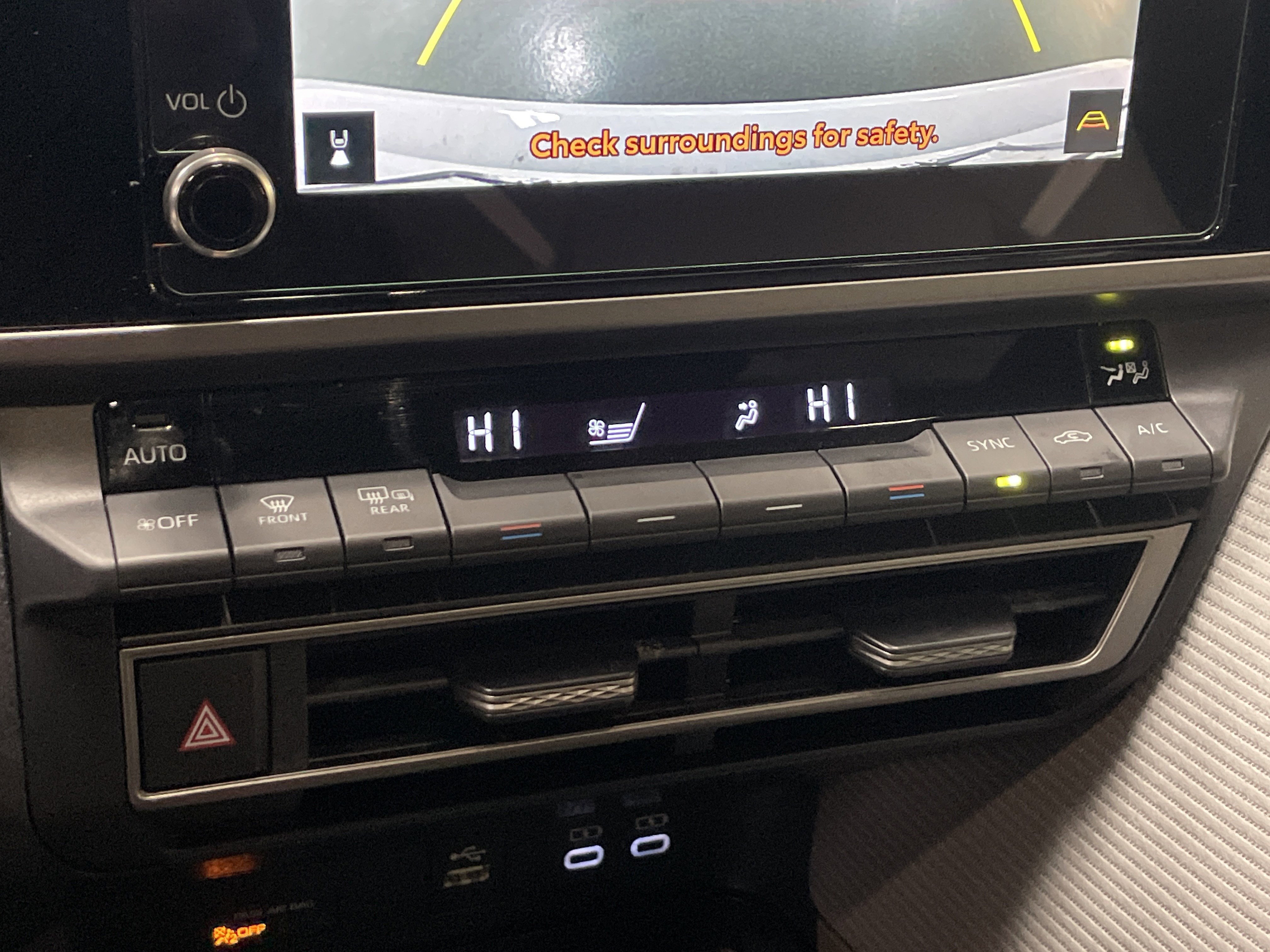 Certified 2025 Toyota Camry SE image 24