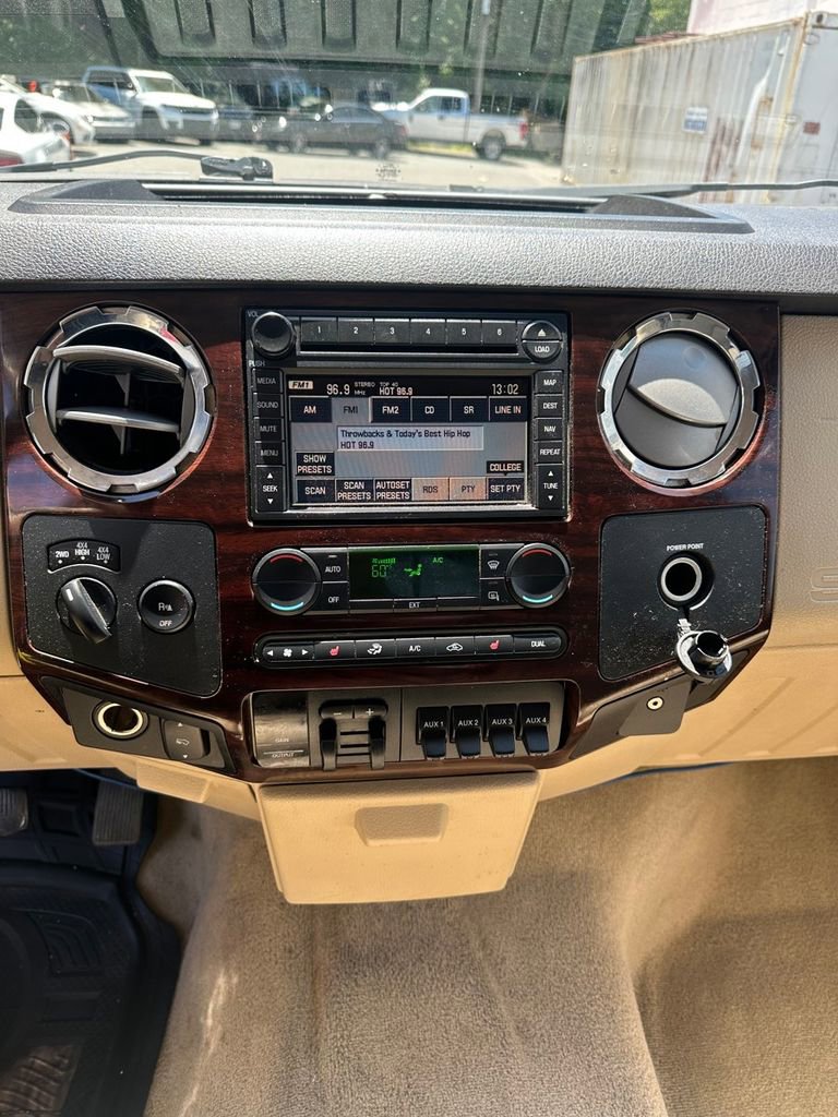 Used 2008 Ford F450 Lariat AWD/4WD image 13