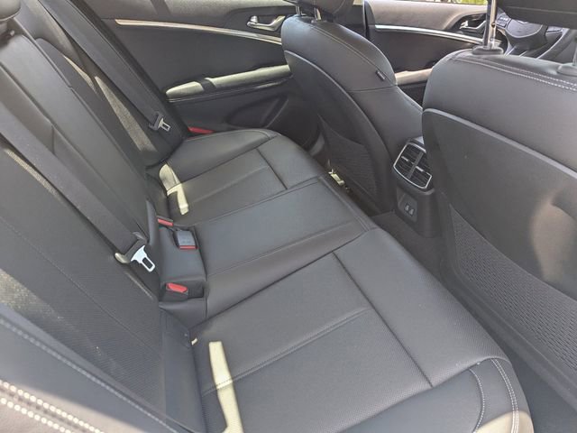 Used 2026 Genesis G70 2.5T RWD image 13