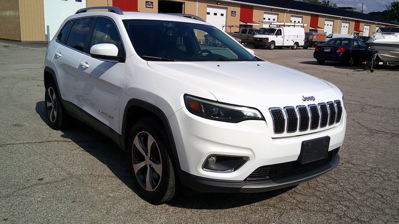 Used 2020 Jeep Cherokee Limited AWD/4WD image 3