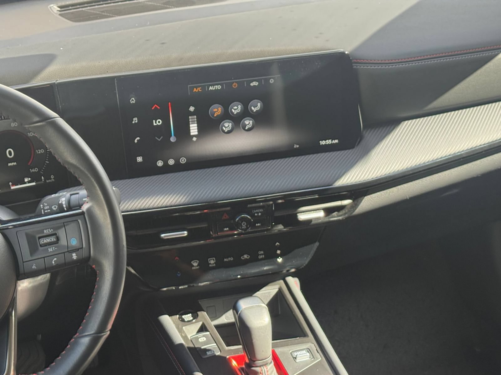 Used 2026 Nissan Kicks SR FWD image 16