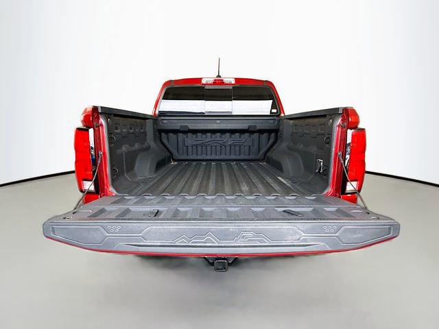 Used 2024 Chevrolet Colorado ZR2 w/ ZR2 Convenience Package III AWD/4WD image 27