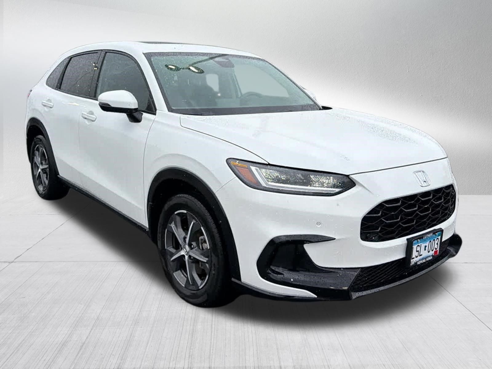 Used 2024 Honda HR-V EX-L image 3
