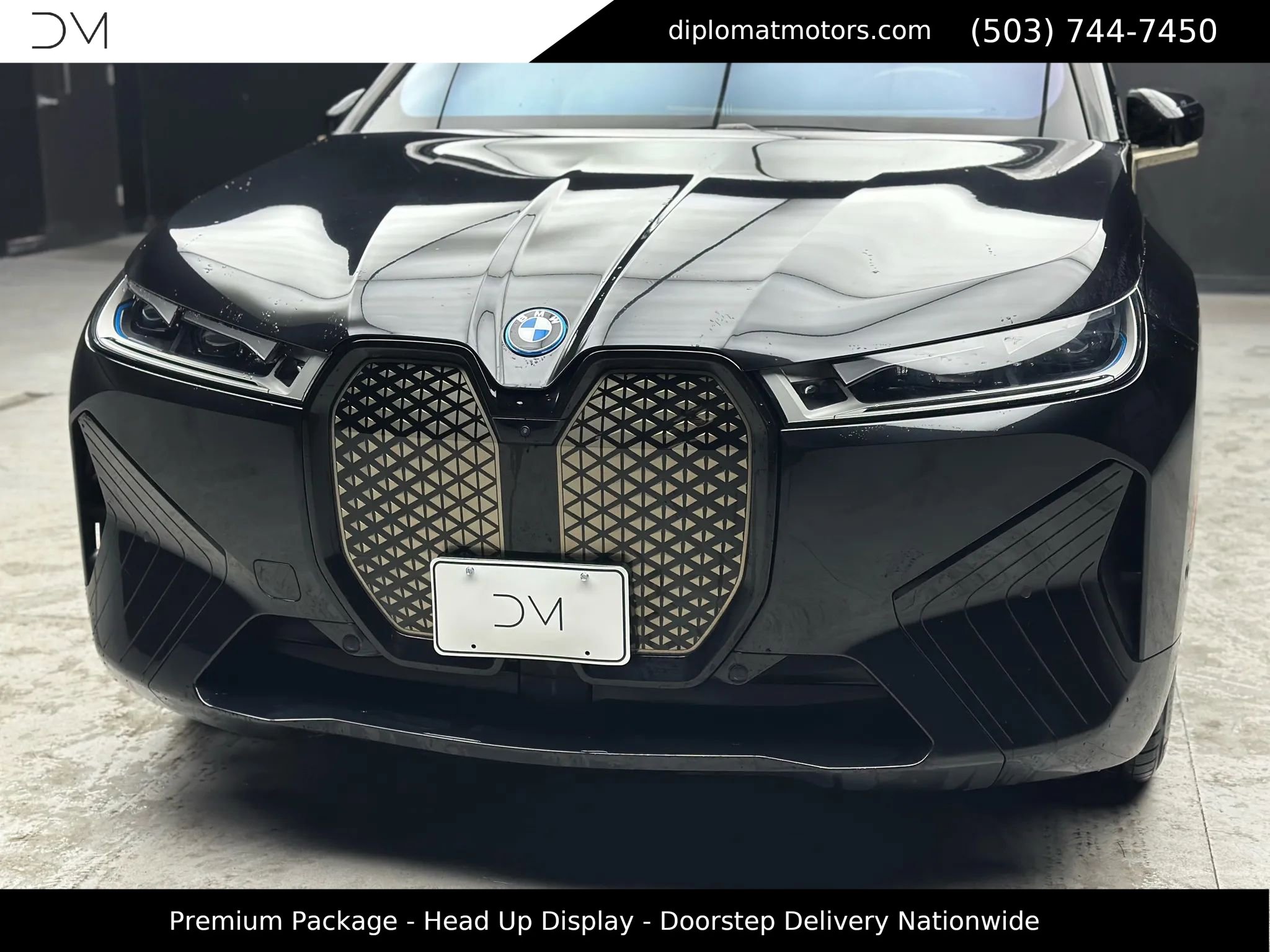 Used 2022 BMW iX xDrive50 w/ Premium Package image 14