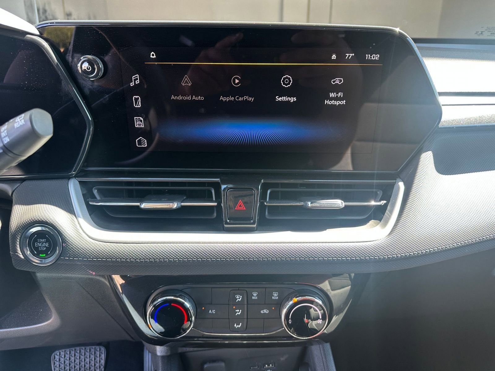 Used 2024 Chevrolet TrailBlazer LT w/ Driver Confidence Package image 21