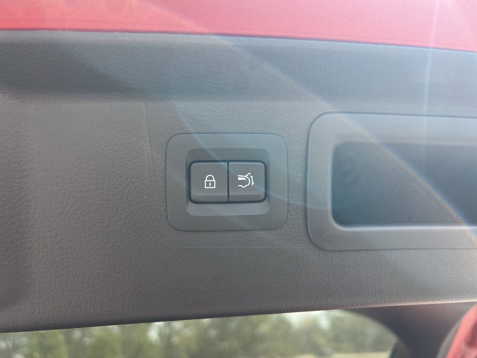 Certified 2026 MAZDA CX-50 AWD 2.5 S w/ Cargo Package image 37