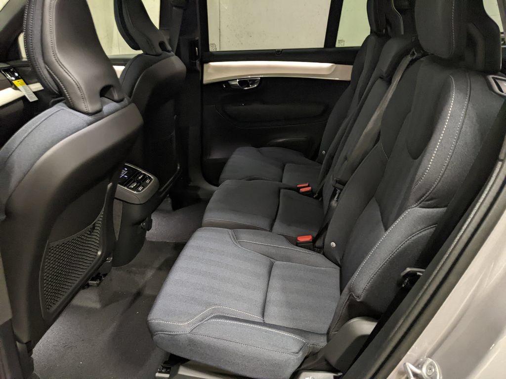 New 2026 Volvo XC90 B6 Ultra w/ Protection Package Premier AWD/4WD image 23