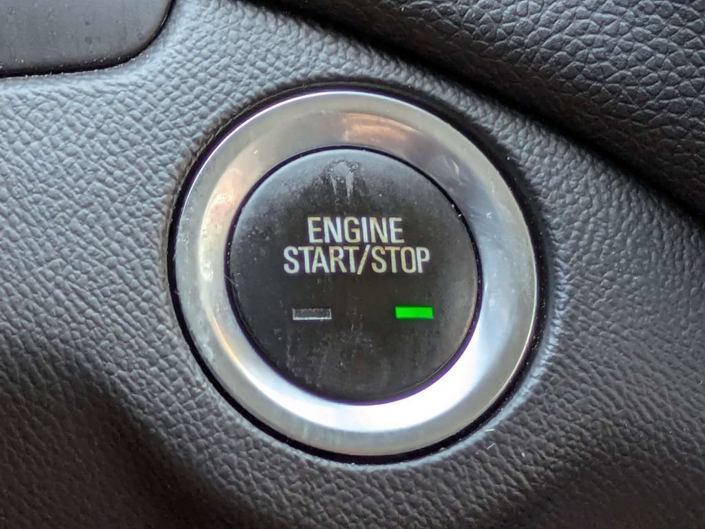 Used 2019 Chevrolet Equinox LT AWD/4WD image 29