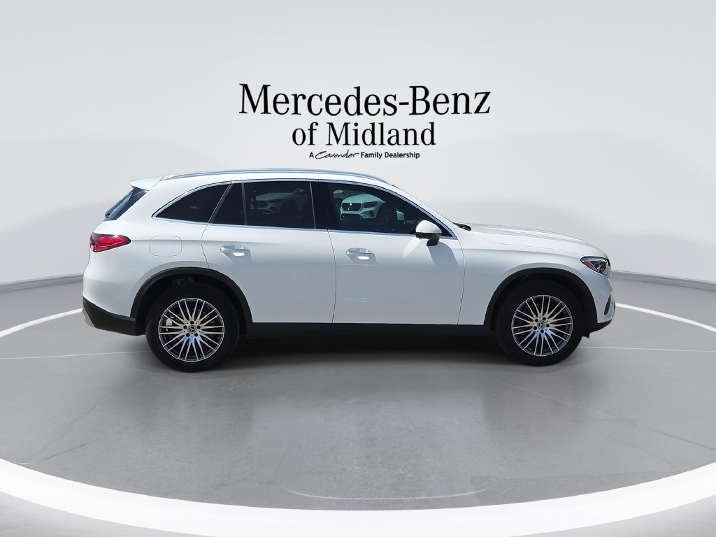 New 2026 Mercedes-Benz GLC 300 image 9