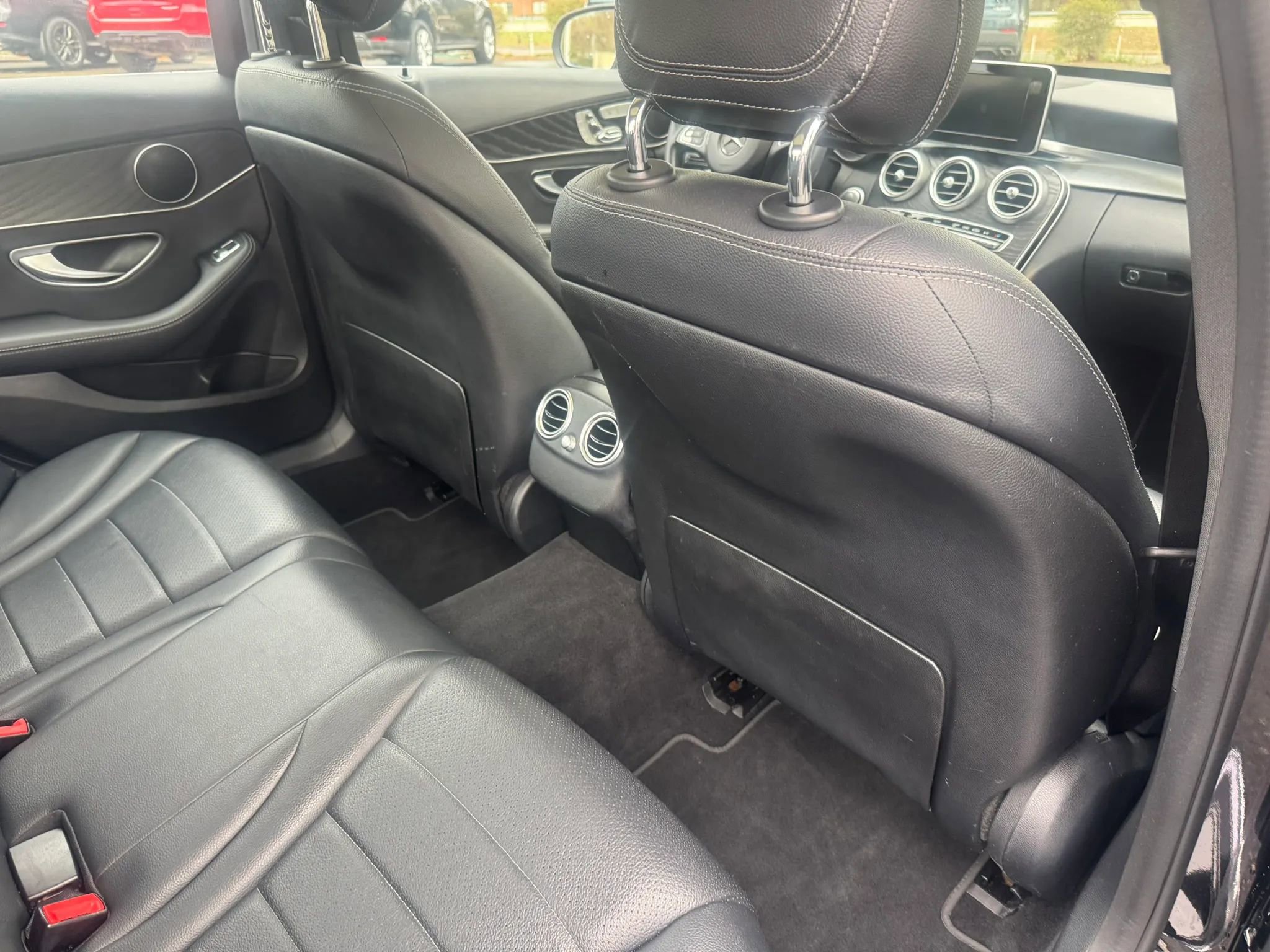 Used 2017 Mercedes-Benz C 300 Sedan image 26